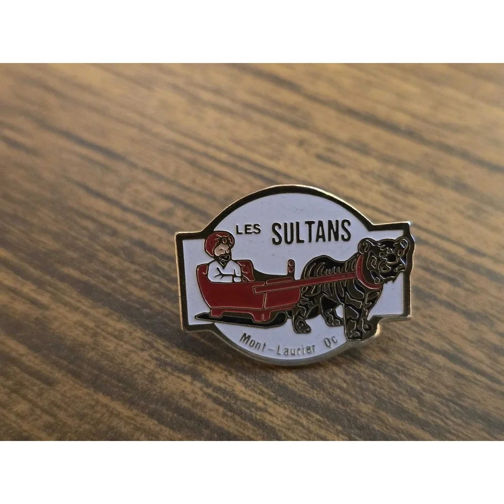 Les Sultans Mont-Laurier Quebec Snowmobile Club Enamel Lapel Vest Hat Pin D15